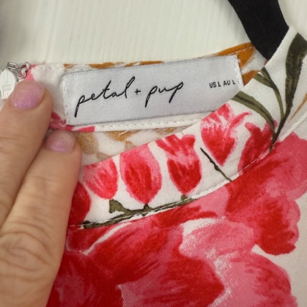 Petal & Pup Floral Dress, Large, EUC - Picture 5 of 5